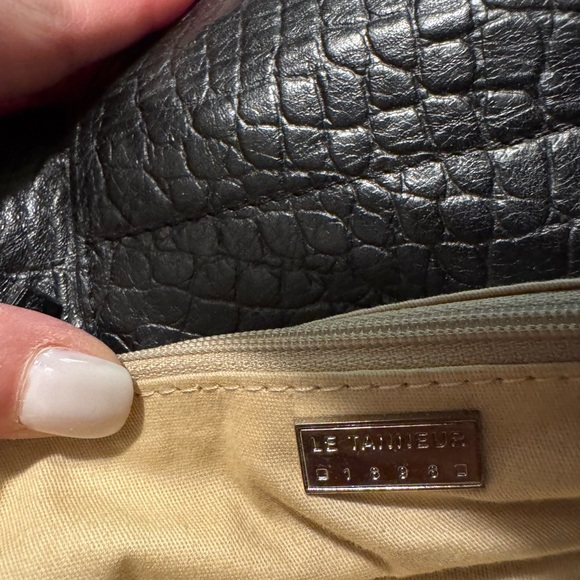 Le Tanneur Black Leather Bag - Picture 6 of 8